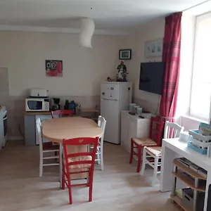 T3 Calme Et Lumineux Entre Et Centre Bourg Appartement